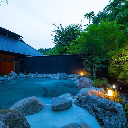 Отель Miyama Sansou Минамиогуни Экстерьер фото