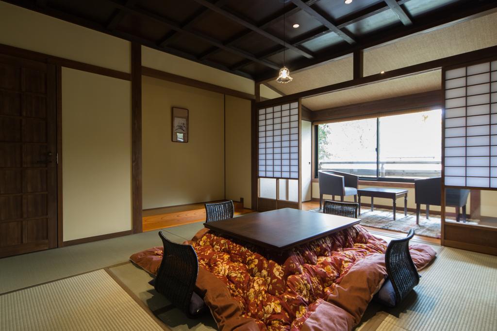 Отель Miyama Sansou Минамиогуни Экстерьер фото